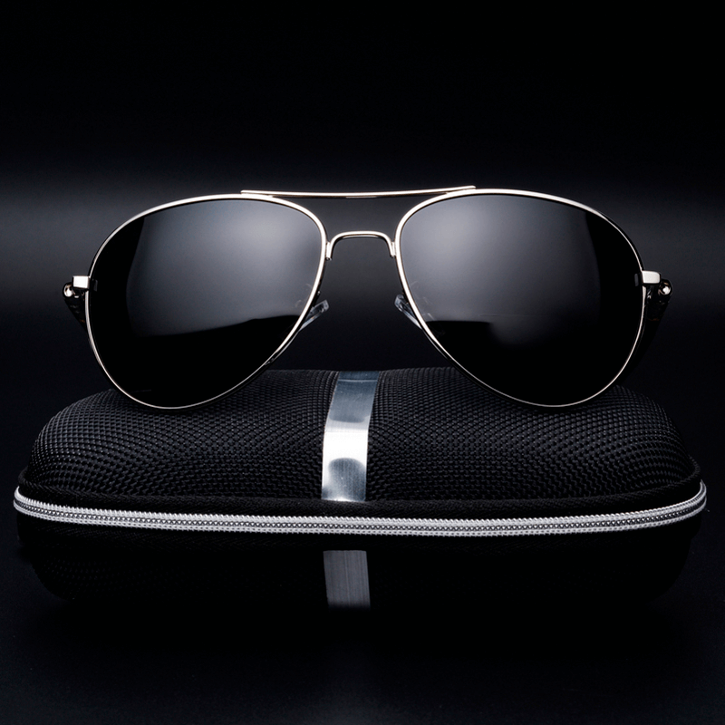 King Aviator Polarized Men's Sunglasses - UVA400 & UVB400 Protection