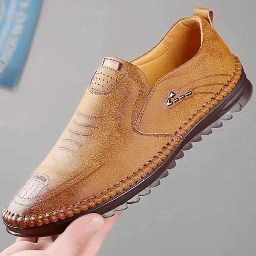 Carrera Orthopedic Moccasin
